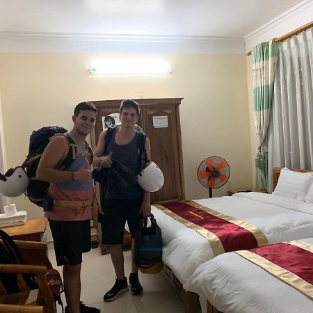Hoang Ngoc Hotel Dong Khe Sau Екстериор снимка