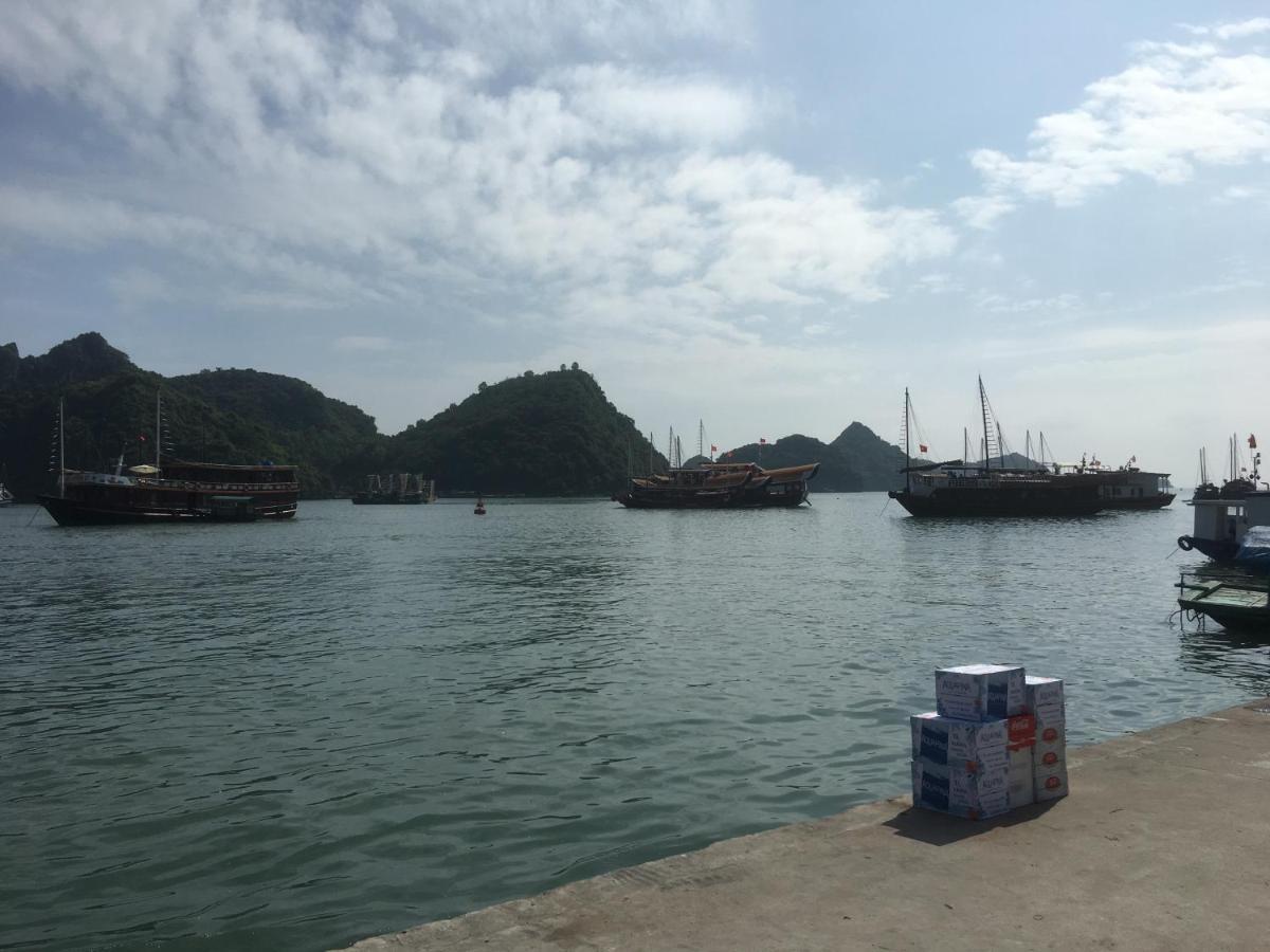 Hoang Ngoc Hotel Dong Khe Sau Екстериор снимка