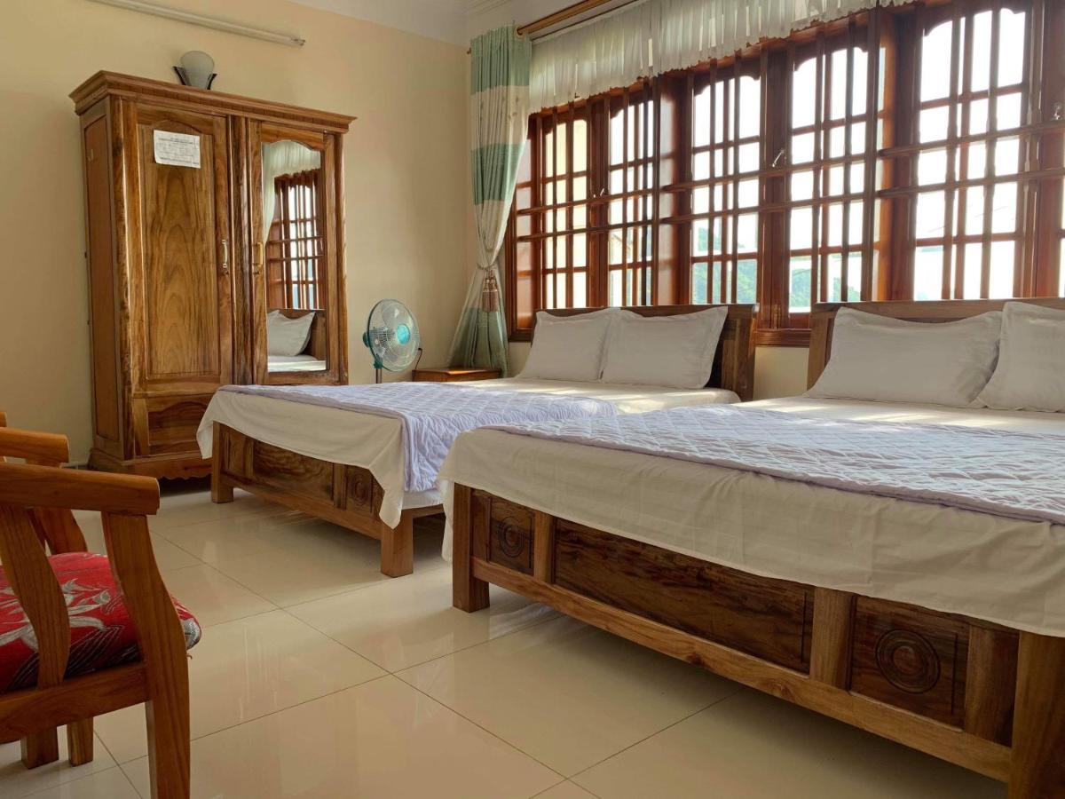 Hoang Ngoc Hotel Dong Khe Sau Екстериор снимка